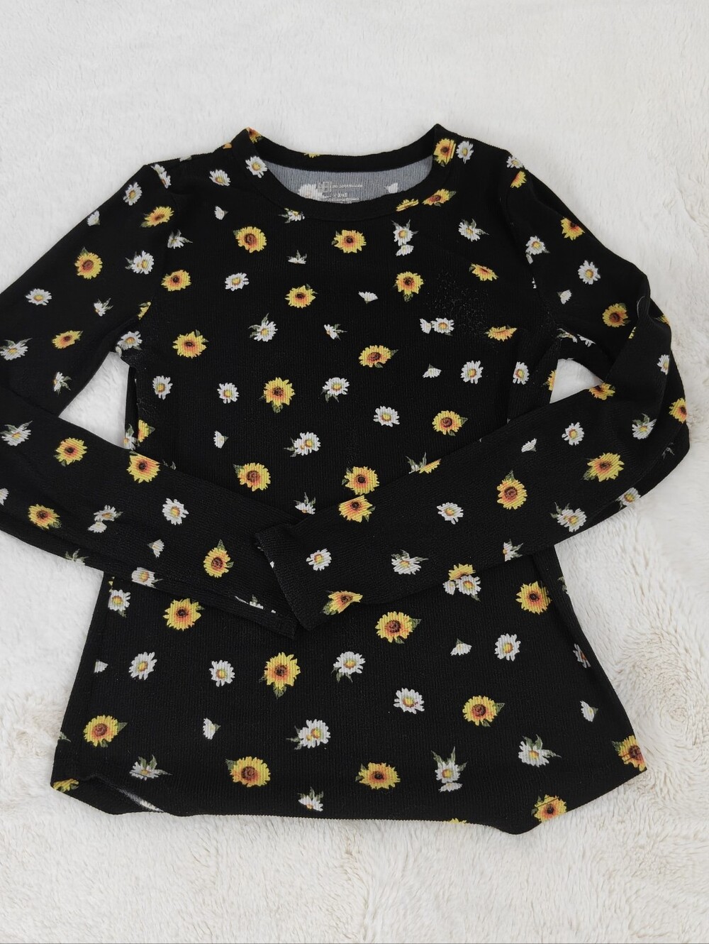 No Boundaries Long-Sleeve Sunflower & Daisy Print Top S(3-5) Black